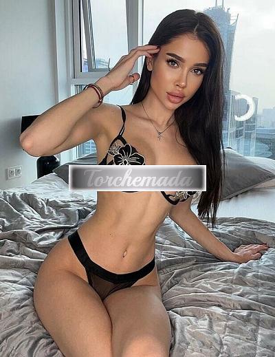 Girl Vieni a goderti la mia figa  Bologna