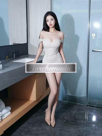 Girl Merdaiola Orientale  Savona