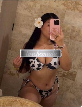 Girl Bellissima Femmina  Napoli