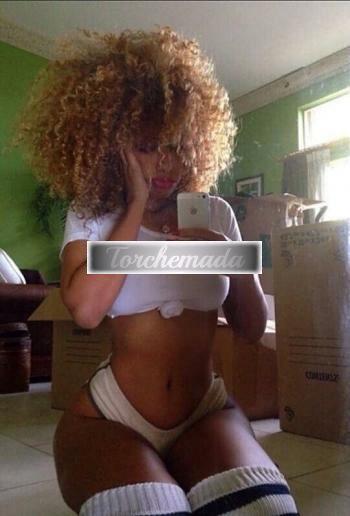 Girl Felina Amabile  Brindisi