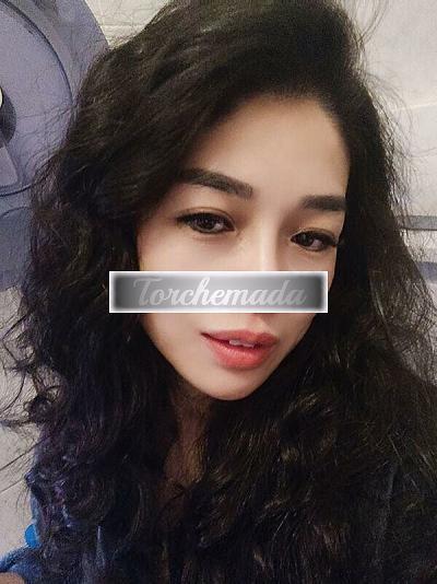 Girl Due culi da trombare  Biella