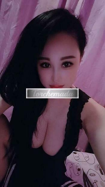Girl Felina Girl  Lodi
