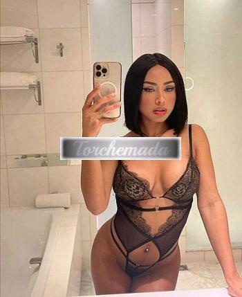 Girl Felina Modella  Varese