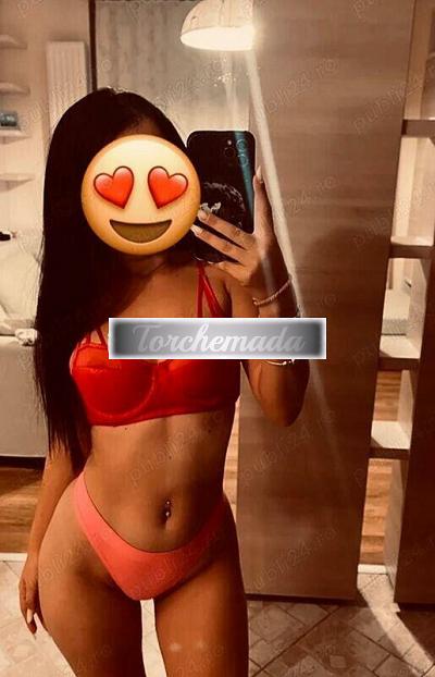 Girl Trasgressiva Femmina  Pavia