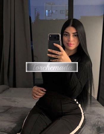 Girl Strepitosa Bambola  Potenza