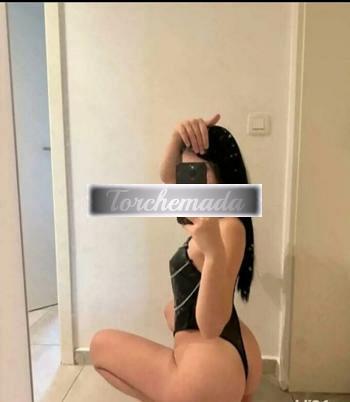 Girl Esplosiva Femmina  Latina