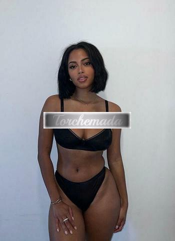 Girl Spettacolare Esibizionista  Saronno