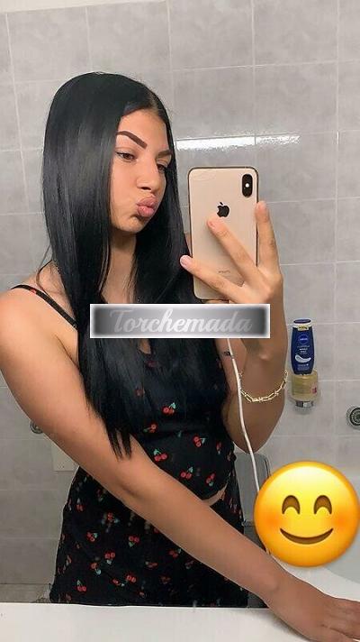 Girl Vogliosa Bambola  Lucca