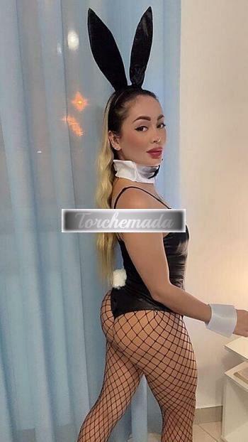 Girl Strepitosa Femmina  Taranto