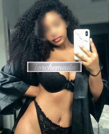 Girl Estelle Pompa Selvaggia  Cremona