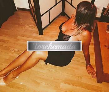 Girl Esplosiva Esibizionista  Monza