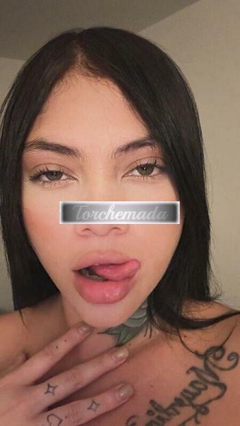 Girl Strepitosa Femmina  Lecce