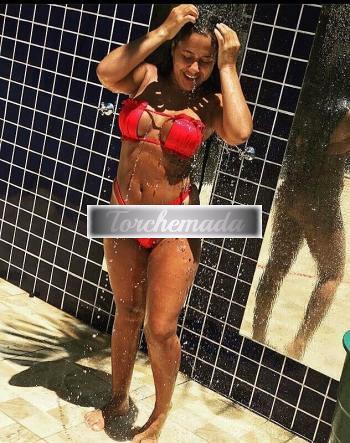 Girl Esplosiva Attrice  Isernia