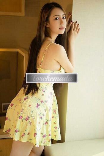 Girl Incanto Orientale  La Spezia