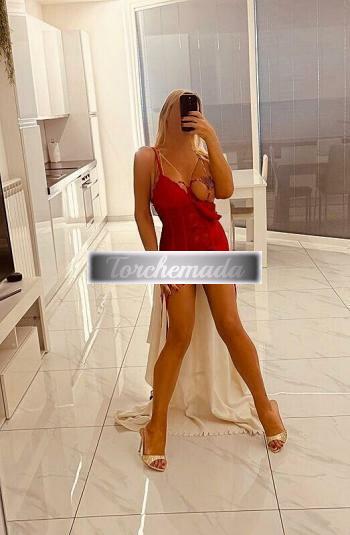Girl Bionda italiana  Imperia