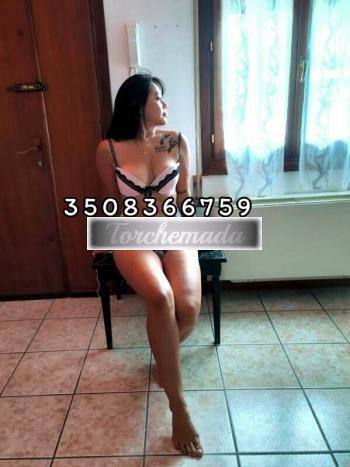 Girl Carolina  Verona