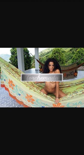 Girl Calda Girl  Arezzo