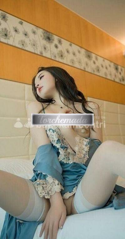 Girl Piccolina Troietta Orientale  Varese