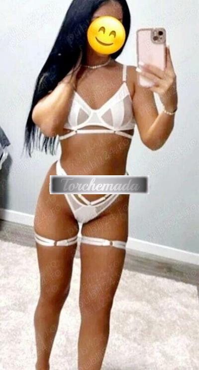 Girl Strepitosa Modella  Catania