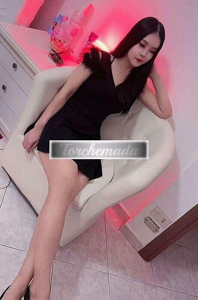 Girl Felina Coinvolgente  Ancona