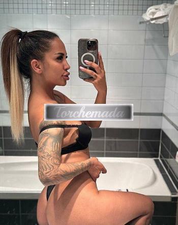 Girl Vogliosa Bambola  Asti