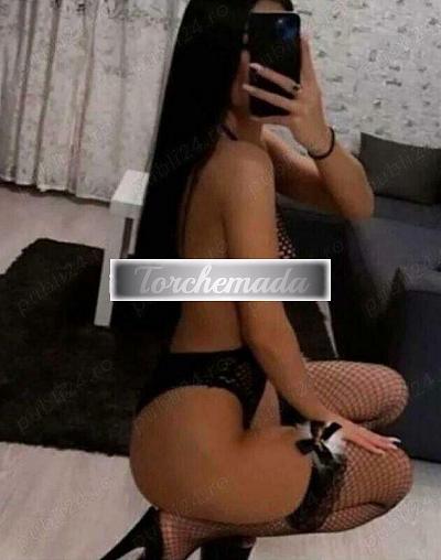 Girl Felina Attrice  Bologna