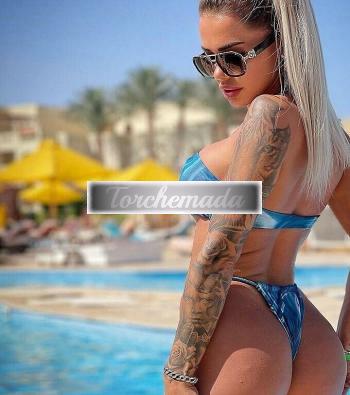 Girl Felina Amabile  Bologna