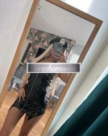 Girl Strepitosa Ragazza  Cuneo