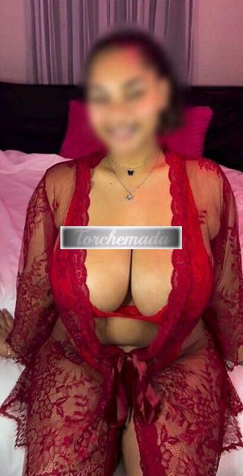 Girl Vogliosa Studentessa  Latina