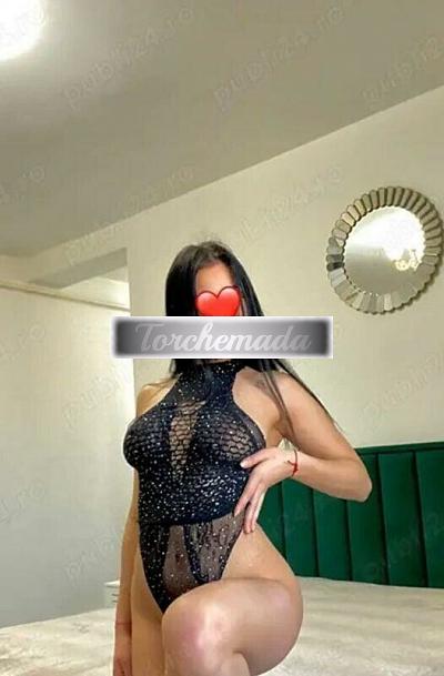 Girl Felina Amabile  Venezia