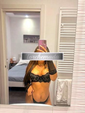 Girl Felina Coinvolgente  Foggia
