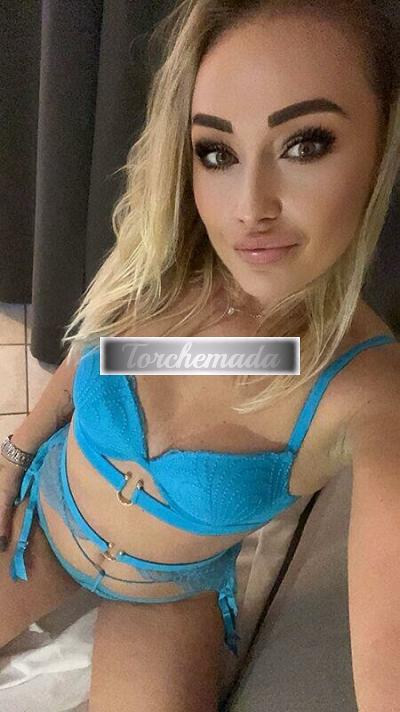 Girl Felina Bambola  Cremona