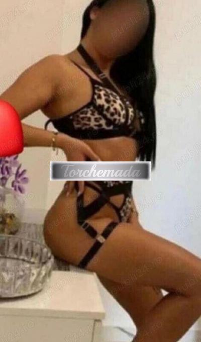 Girl Strepitosa Modella  Catania