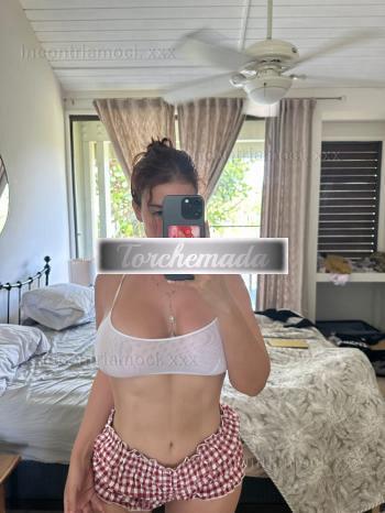 Girl Felina Girl  Novara