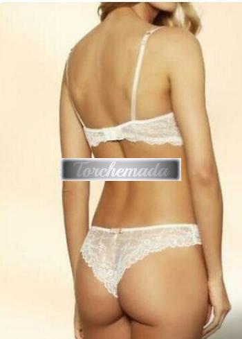 Girl Ho gli ormoni a mille  Verona