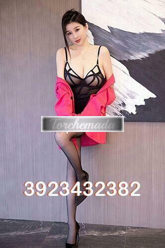 Girl Esplosiva Femmina  Pistoia