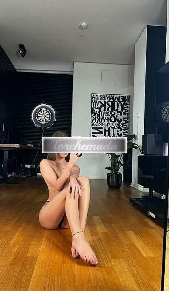 Girl Brava nei giochi particolari  Reggio Emilia