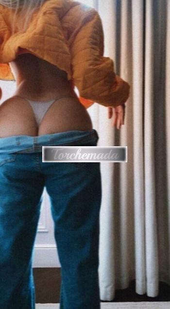 Girl Felina Attrice  Bolzano