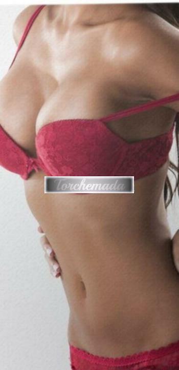 Girl Bellissima Femmina  Milano