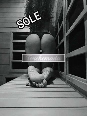 Girl Trasgressiva Studentessa  Latina