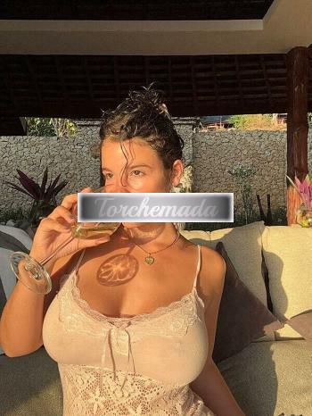 Girl Bellissima Studentessa  Lecce