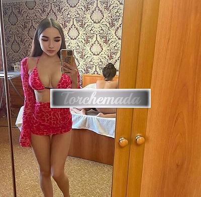 Girl Felina Ragazza  Milano