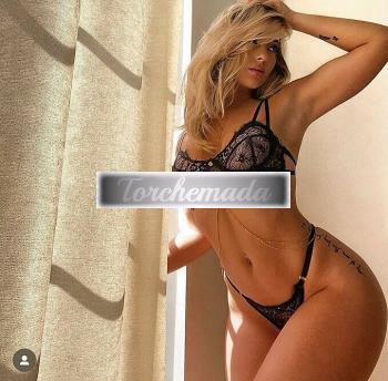 Girl Labbra calde e carnose per pompini Top  Lucca