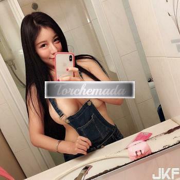 Girl Calda Amabile  Cremona