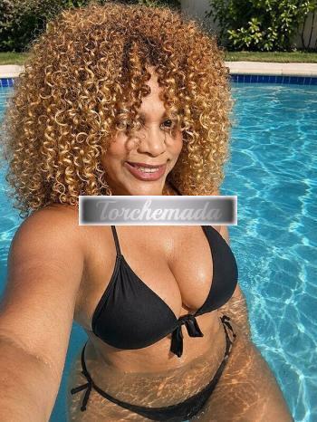 Girl Felina Femmina  Oristano