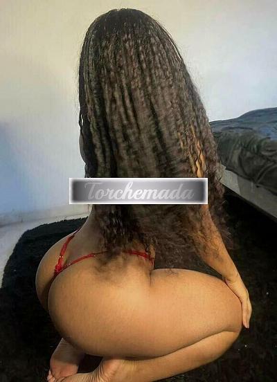 Girl Gran figa con la pelle ambrata  Udine