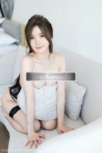 Girl Arminia sensuale dalla Cina  Verona