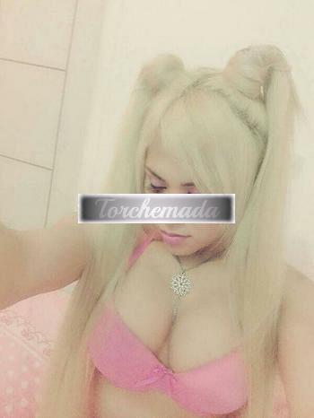 Girl Strepitosa Bambola  Venezia