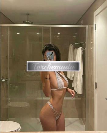 Girl Vogliosa Femmina  Bari