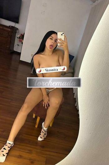 Girl Piccantissima Attrice  Bari